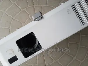 Nec V302W Video Projector 3000-Lumens