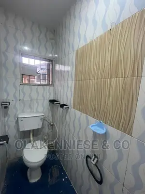 3bdrm Block of Flats in Bodethomas for rent
