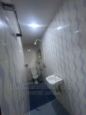 3bdrm Block of Flats in Bodethomas for rent