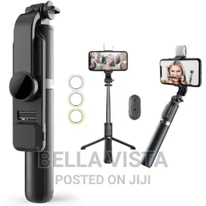 Selfie Stick Wireless Bluetooth With Light
