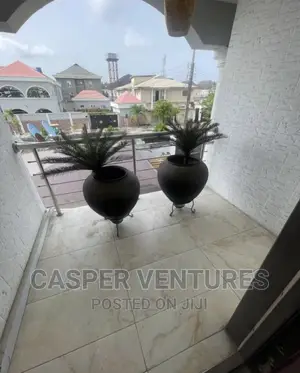 Photo - 1bdrm Room & Parlour in Chevron for rent