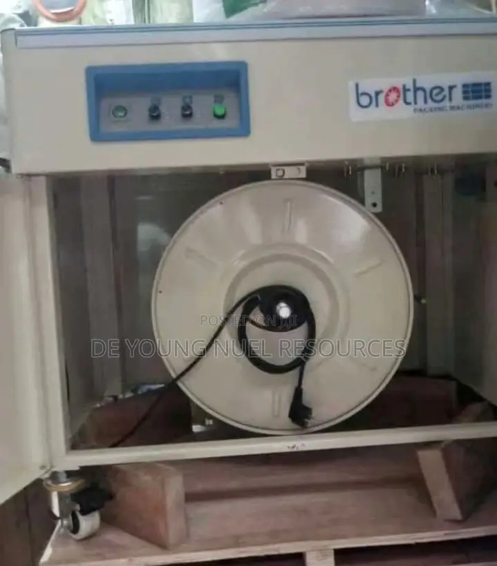 Quality Simi Automatic Strapping Machine