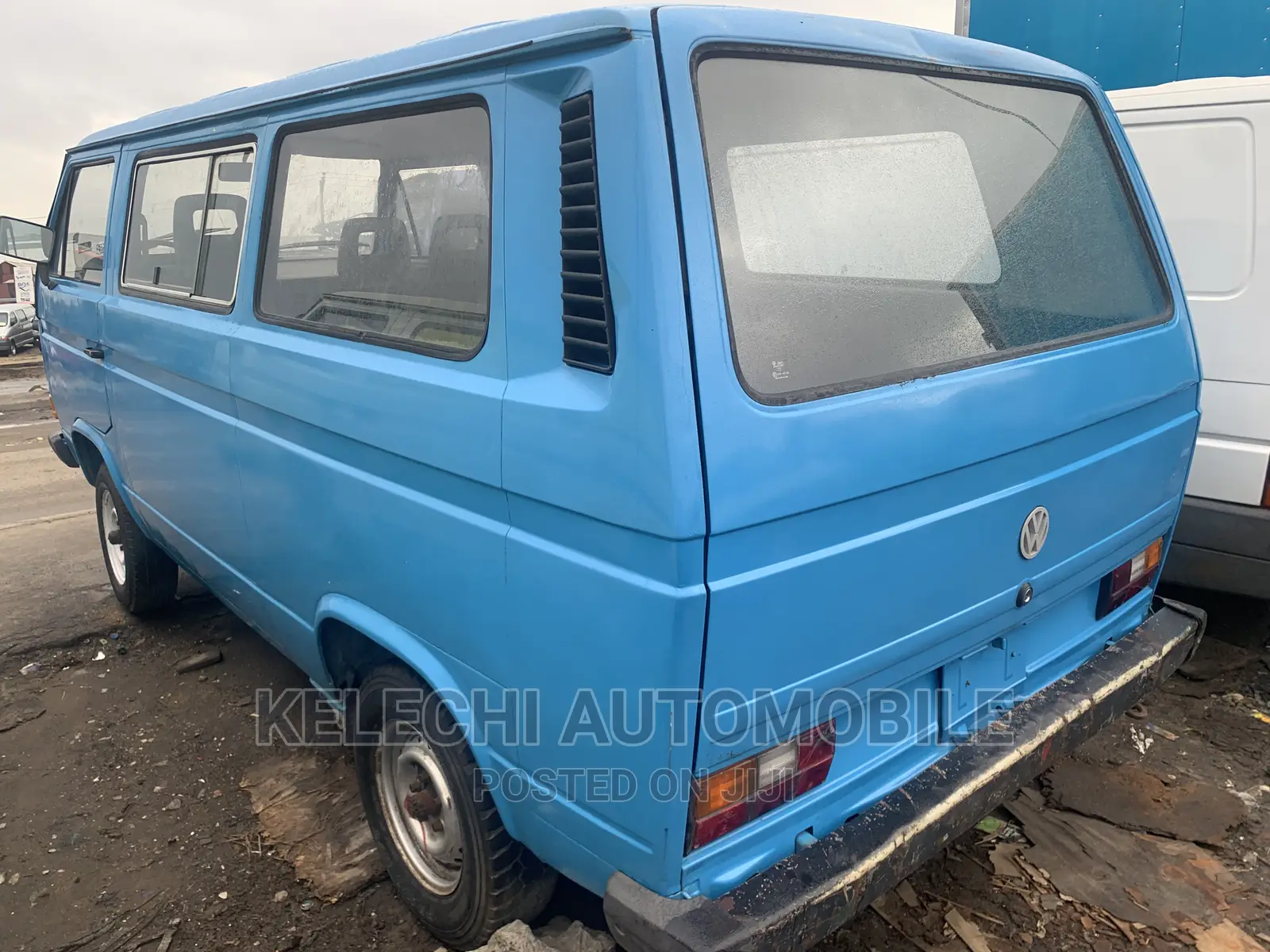 Volkswagen LT 2000 Blue