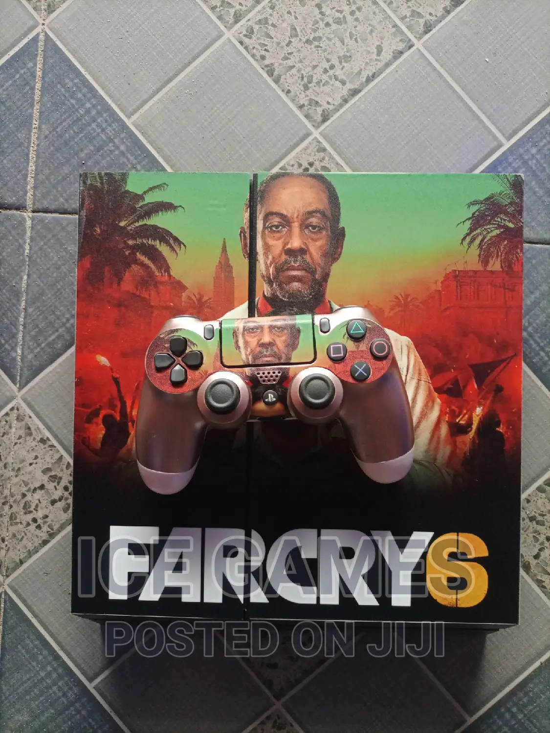 PS4 With 1 Controller Customized