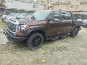 Toyota Tundra Platinum 2022 Brown