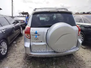 Toyota RAV4 Limited V6 2008 Silver