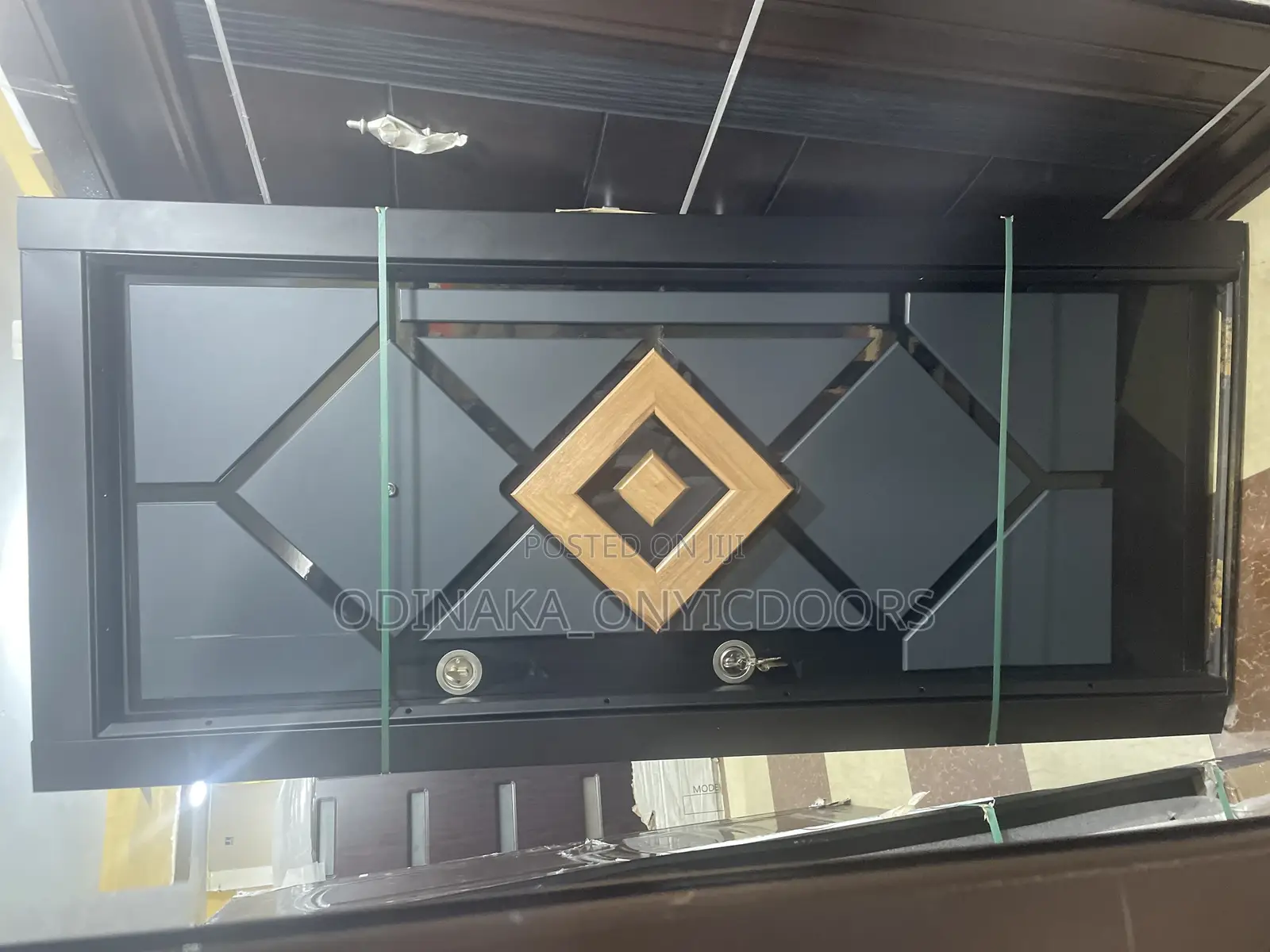 7ft By 3ft Turkey Luxury (Brown Diamond Design)