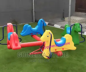4 Seaters Outdoor Merry Go Round