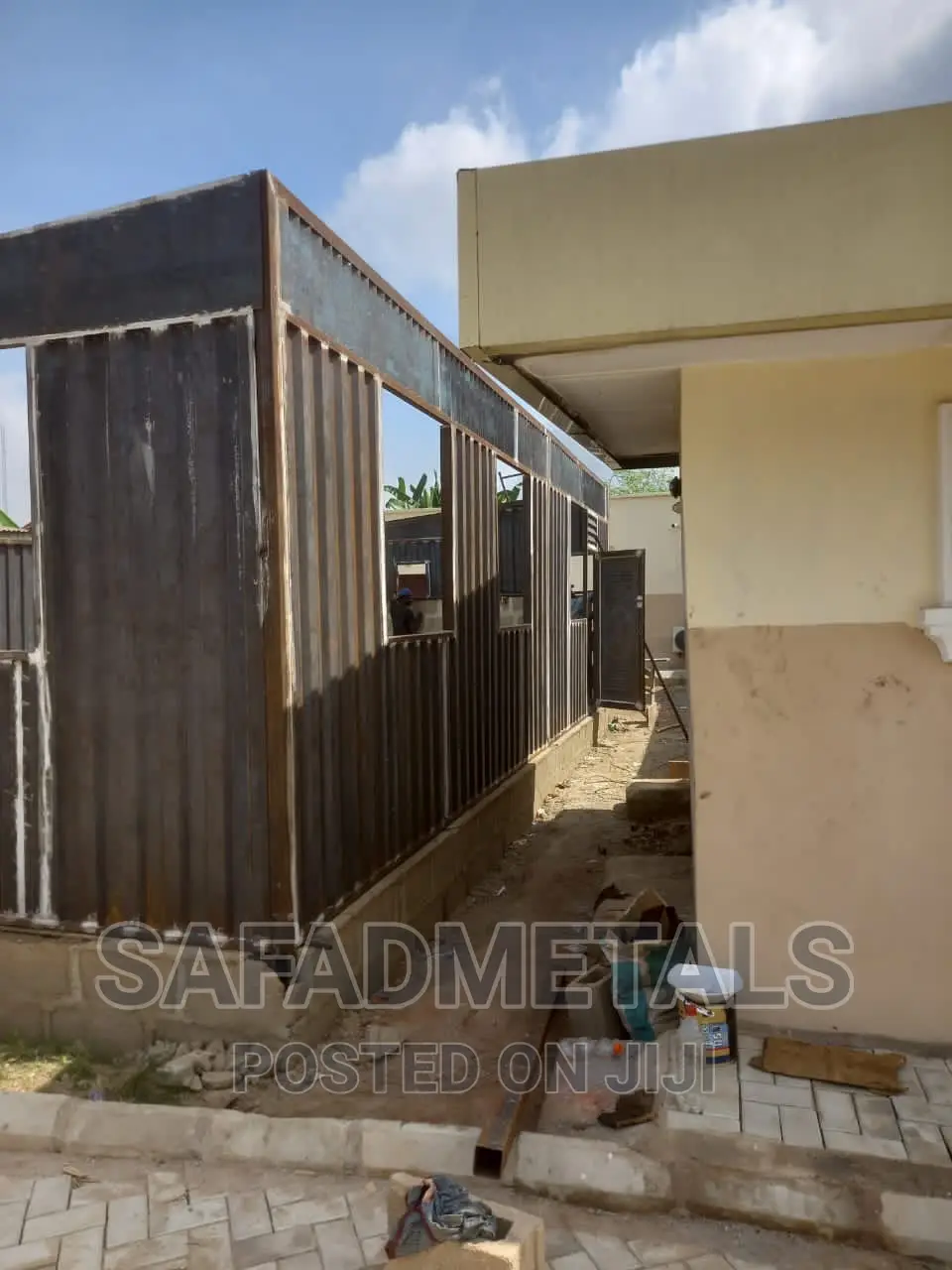Container Building