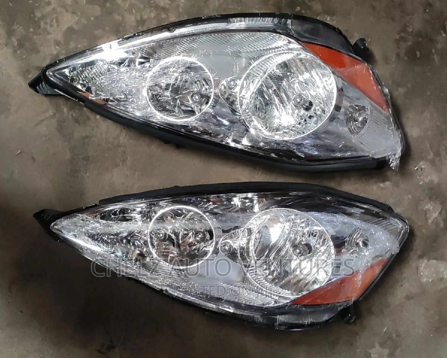 Head Lamp Toyota Sienna 2006 - 2008 Model