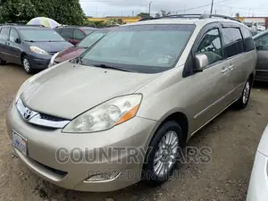 Toyota Sienna XLE Limited 4WD 2008 Gold