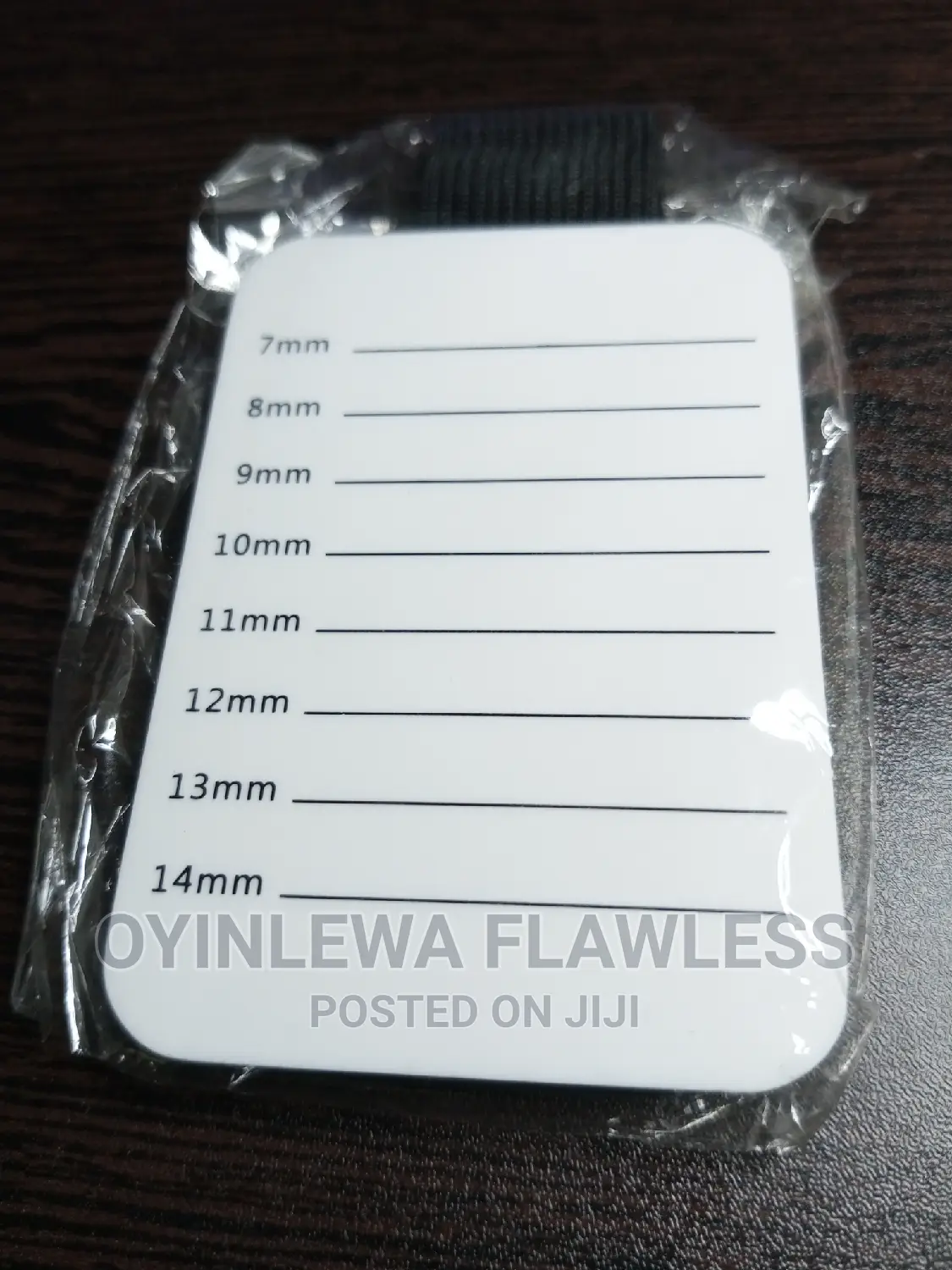 Eyelash Holder Wrist Tile Band
