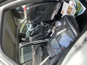 Mercedes-Benz M Class 2014 Off white