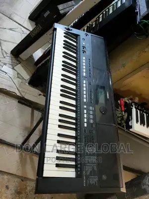 Yamaha Psre-433 Keyboard