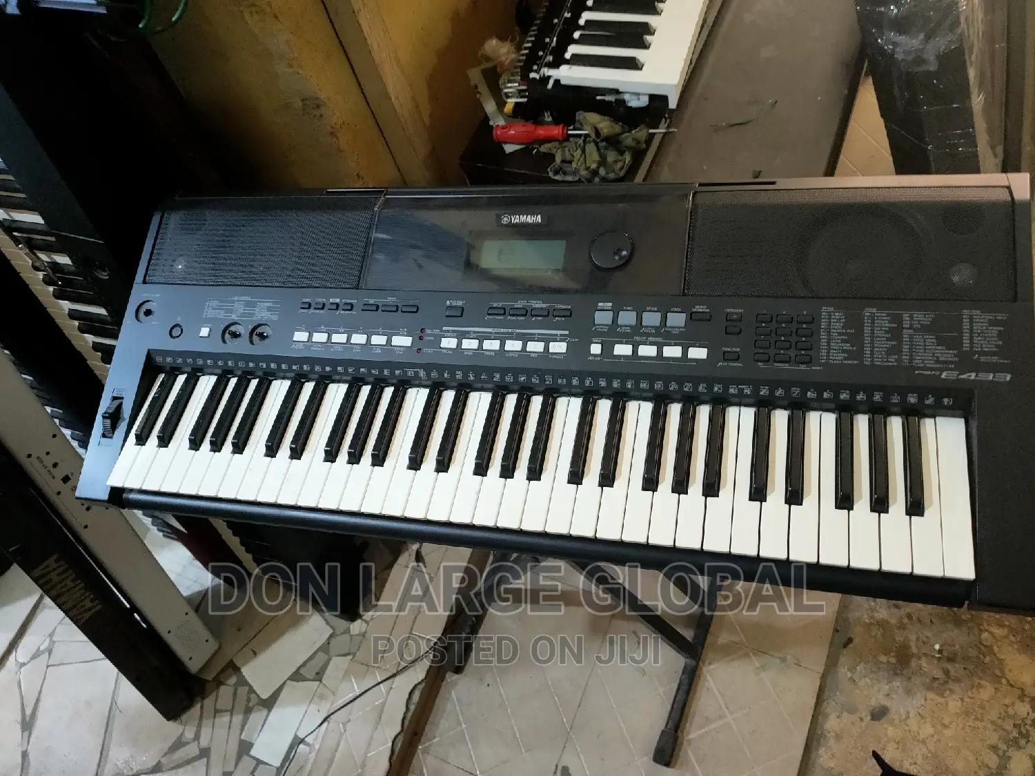 Yamaha Psre-433 Keyboard