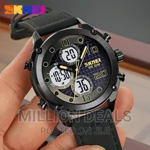 Photo - Leather Strap Water Proof Men's Wrist Watch