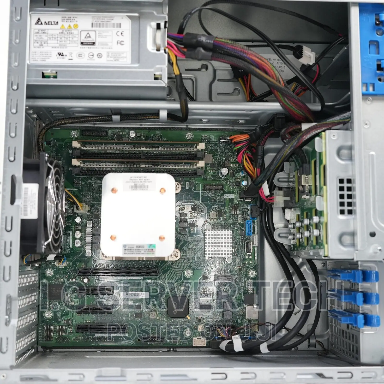 Server HP ProLiant ML 8GB Intel Xeon HDD 1T