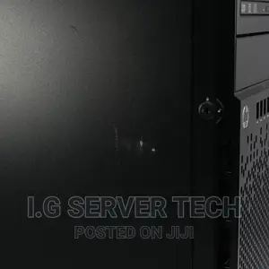 Server HP ProLiant ML 8GB Intel Xeon HDD 1T