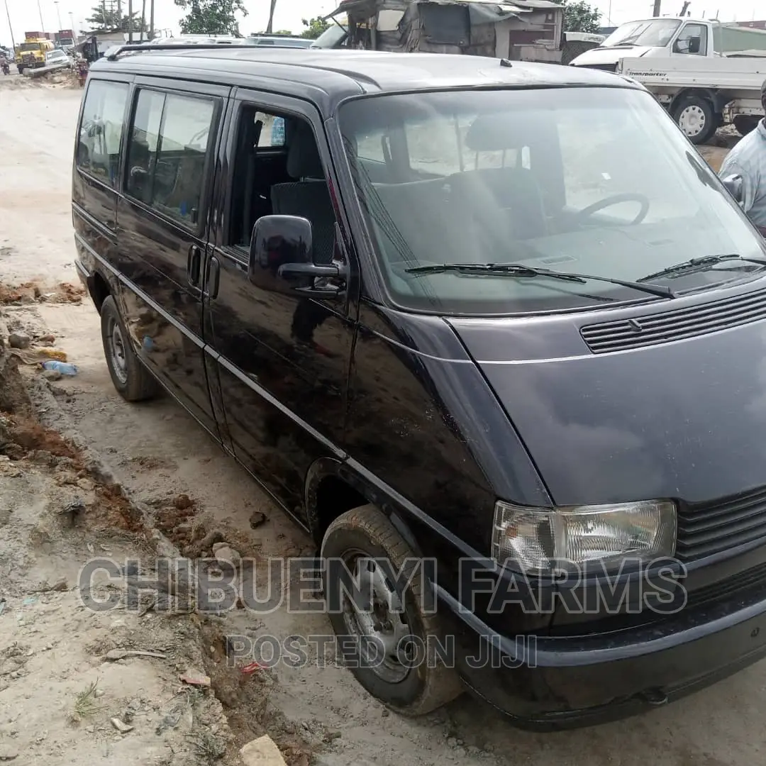 Volkswagen Transporter 2000 Black