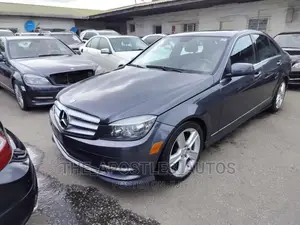 Mercedes-Benz C300 2011 Gray