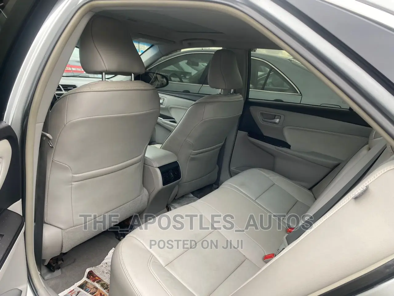Toyota Camry 2016 Silver