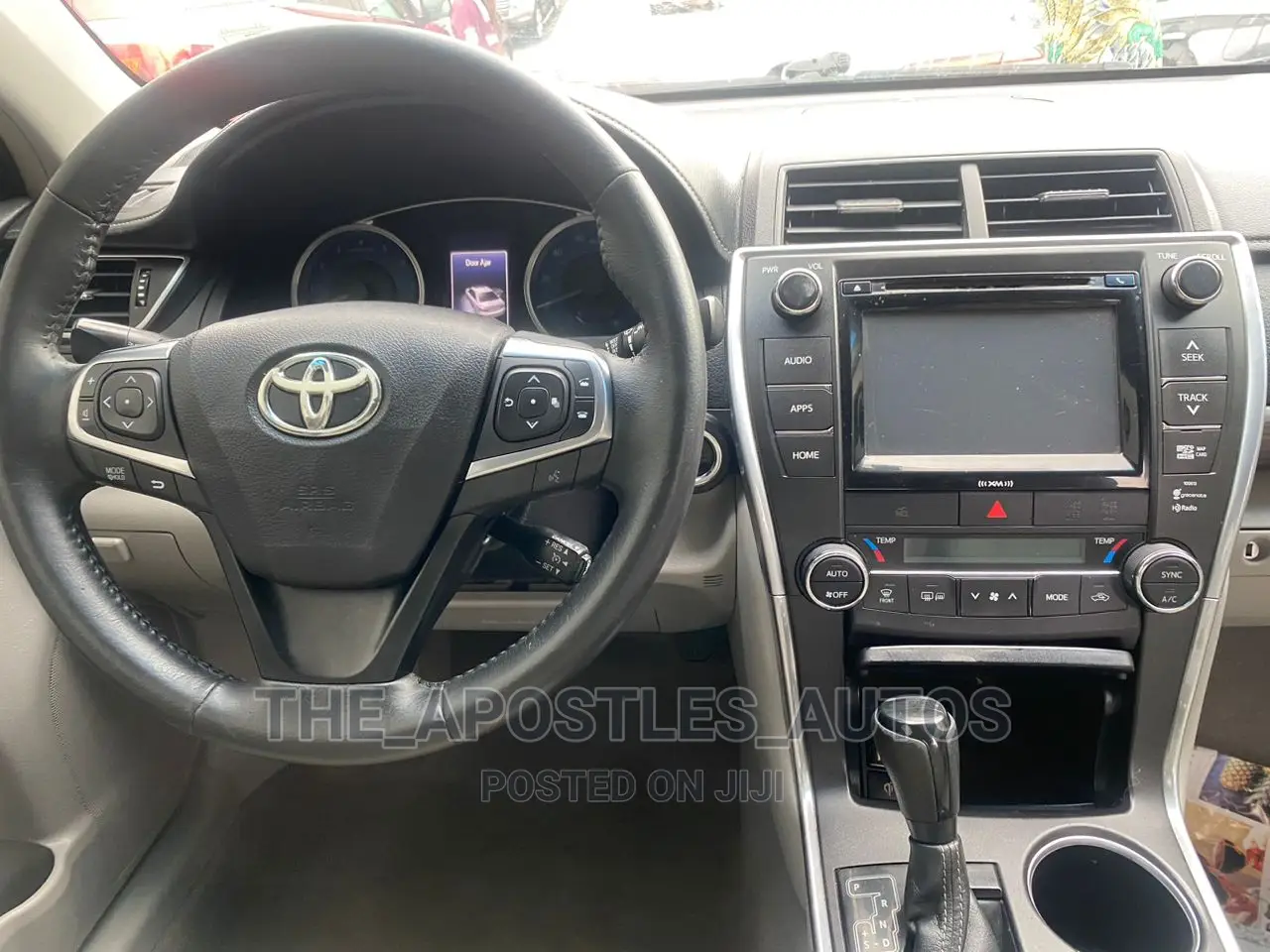 Toyota Camry 2016 Silver
