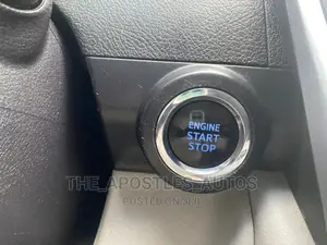Toyota Camry 2016 Silver