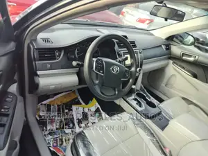 Toyota Camry LE 4dr Sedan (2.5L 4cyl 6A) 2013 Black