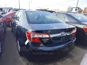 Toyota Camry LE 4dr Sedan (2.5L 4cyl 6A) 2013 Black