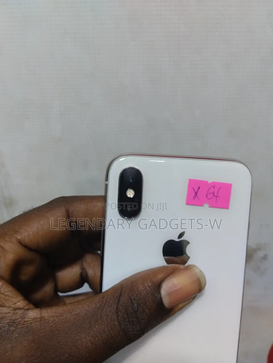 Apple iPhone X 64 GB White