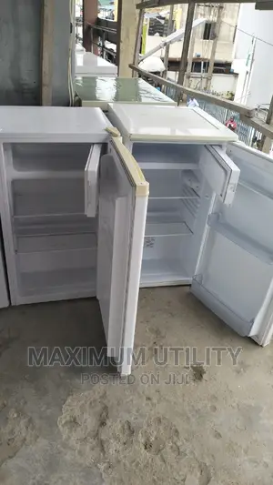Ice King and Amica 88ltrs Table Top Refrigerator
