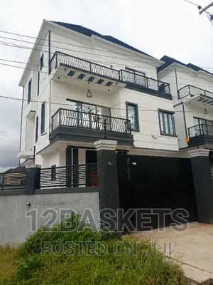 Furnished 4bdrm Duplex in Magodo Phase 1 for sale