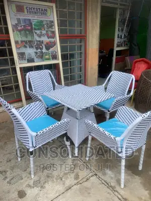 Unique Ratan Outdoor Set