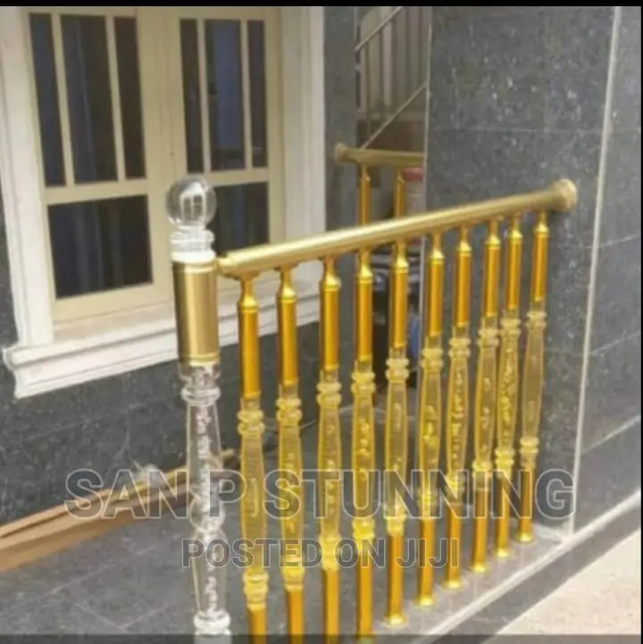 Crystal Like Design Rail