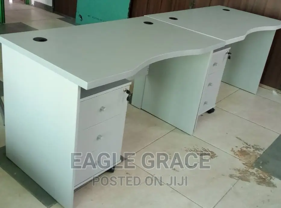 High Quality Office Table With Mobile Drawer