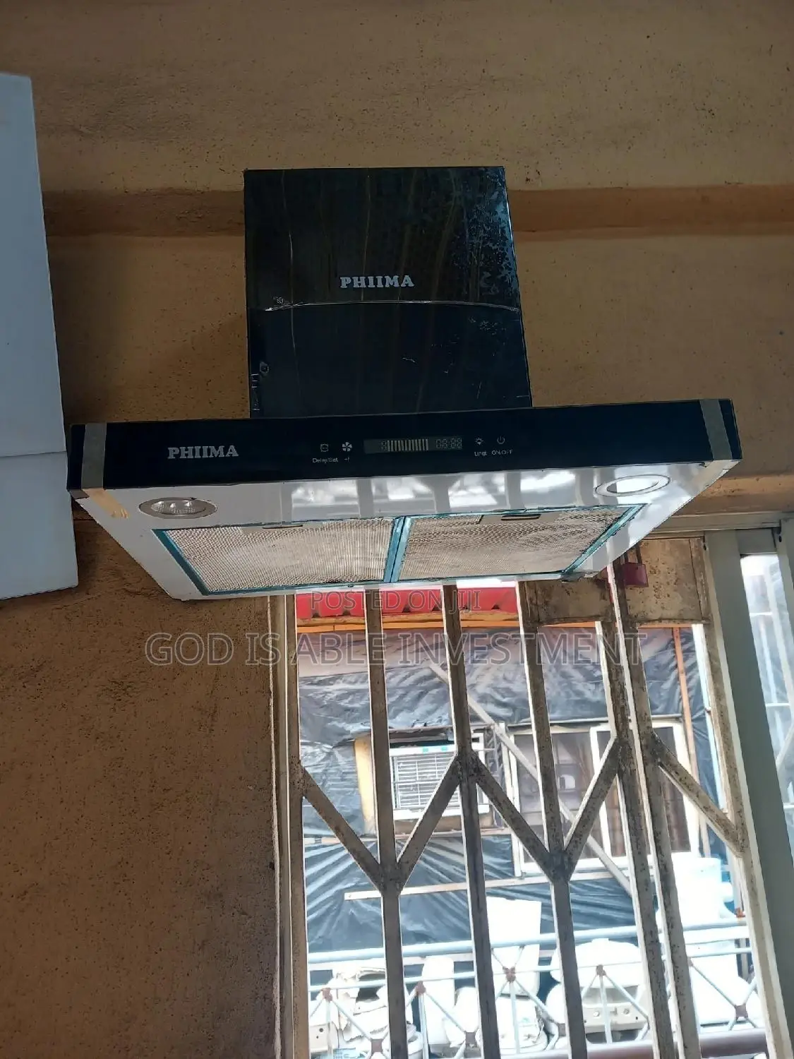 Phima Black Kitchen Extractor