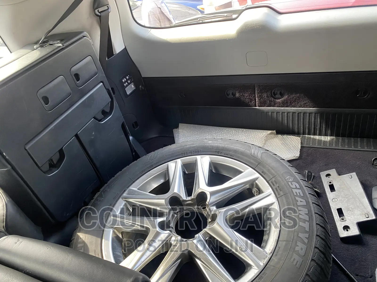 Lexus LX 570 AWD 2014 Silver