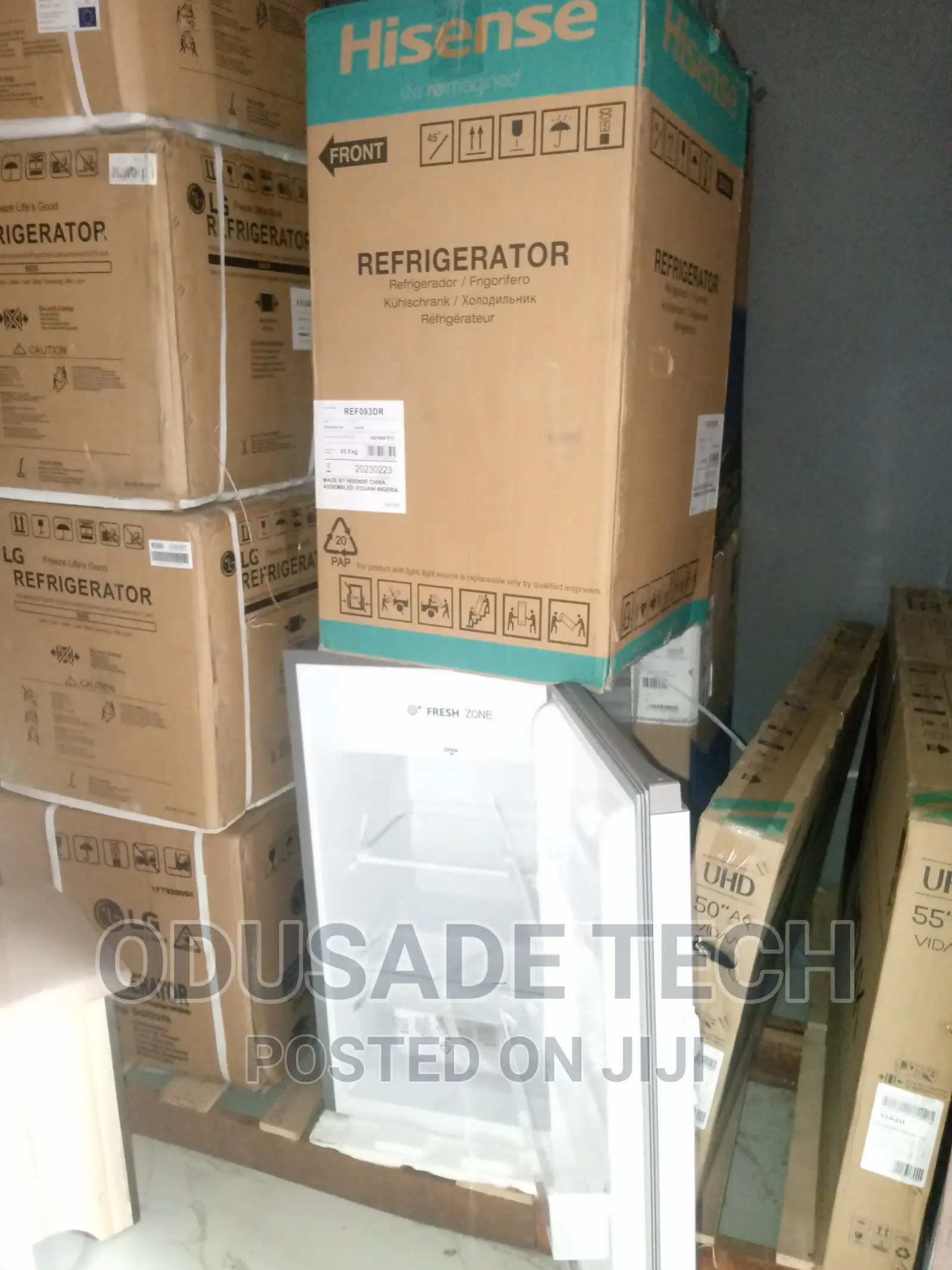 Brbrand New Refrigirator Hisense at 90litres