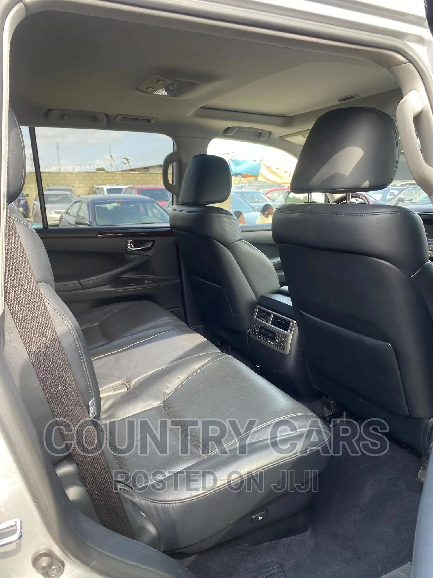 Lexus LX 570 AWD 2014 Silver