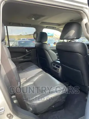 Lexus LX 570 AWD 2014 Silver