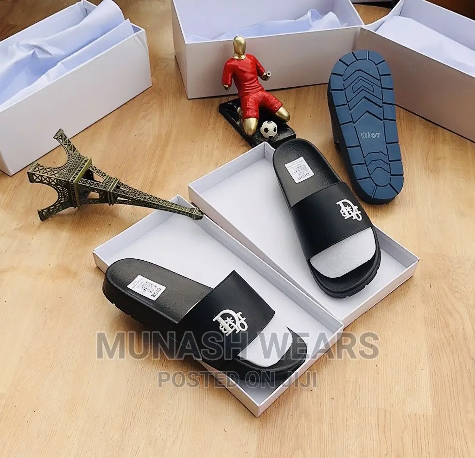 Quality Men Slide Designs