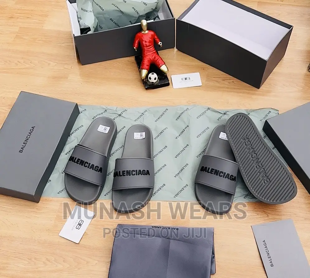 Quality Men Slide Designs