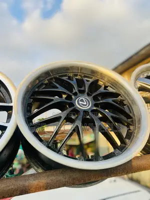 Good Quality Alloyed Wheels