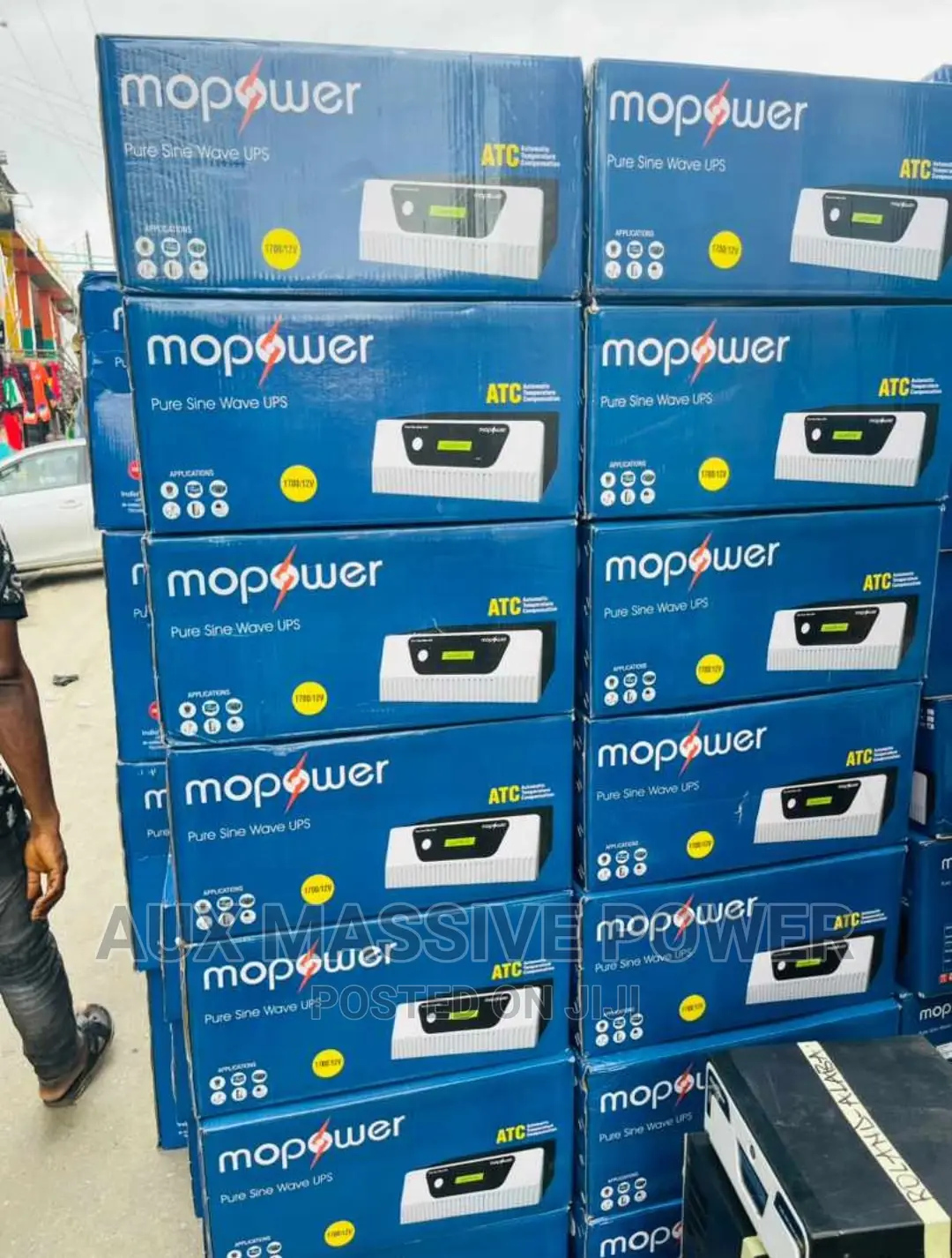 1700/12v Mopower Inverter