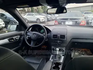 Mercedes-Benz C300 2011 Gray