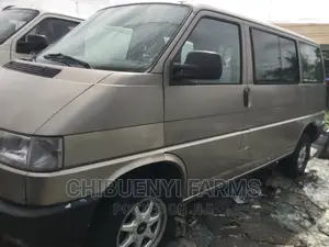 Volkswagen Transporter 2002 Gold
