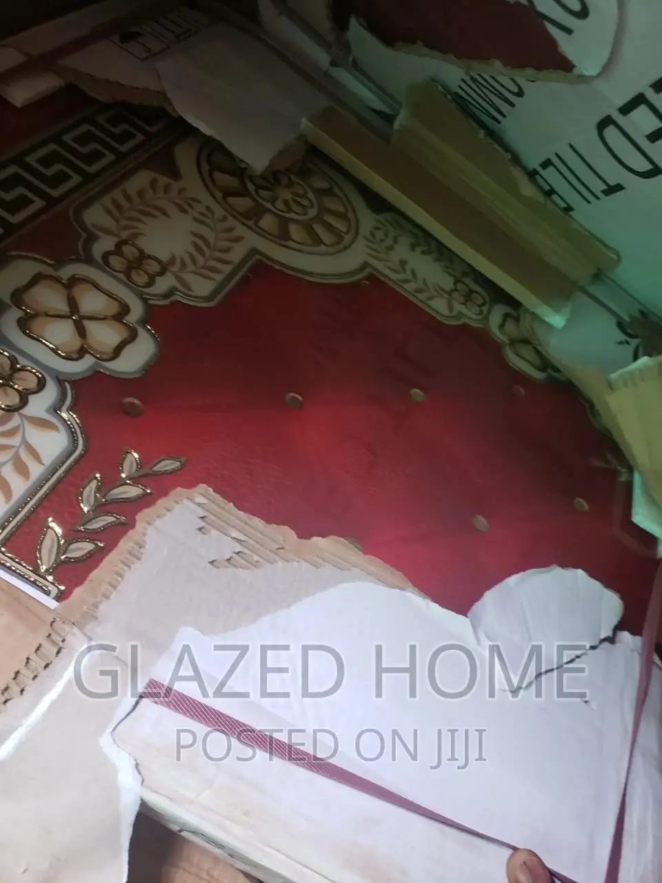 Center Decor by Glaze Home