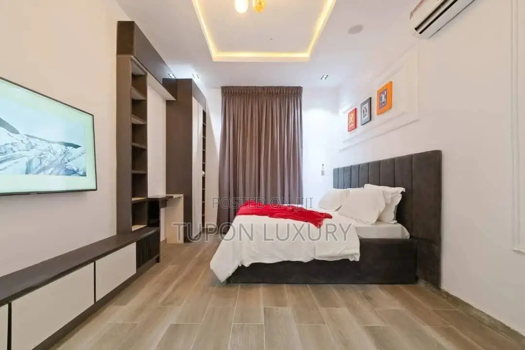 Luxury and Clean Studio Apartment