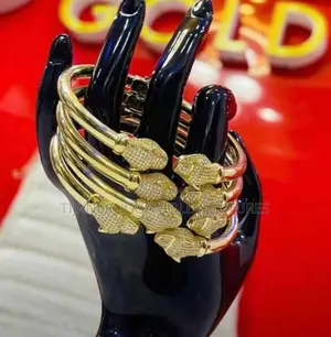 Pure Gold 750 Italy 18karat