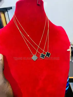 Pure Gold 750 Italy 18karat